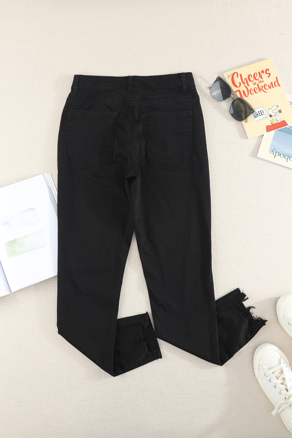 Black Buttons Frayed Cropped High Waisted Jeans