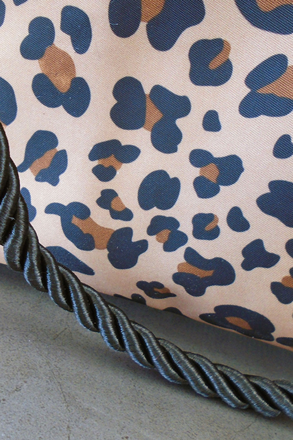 White Leopard Waterproof Canvas Toiletry Bag