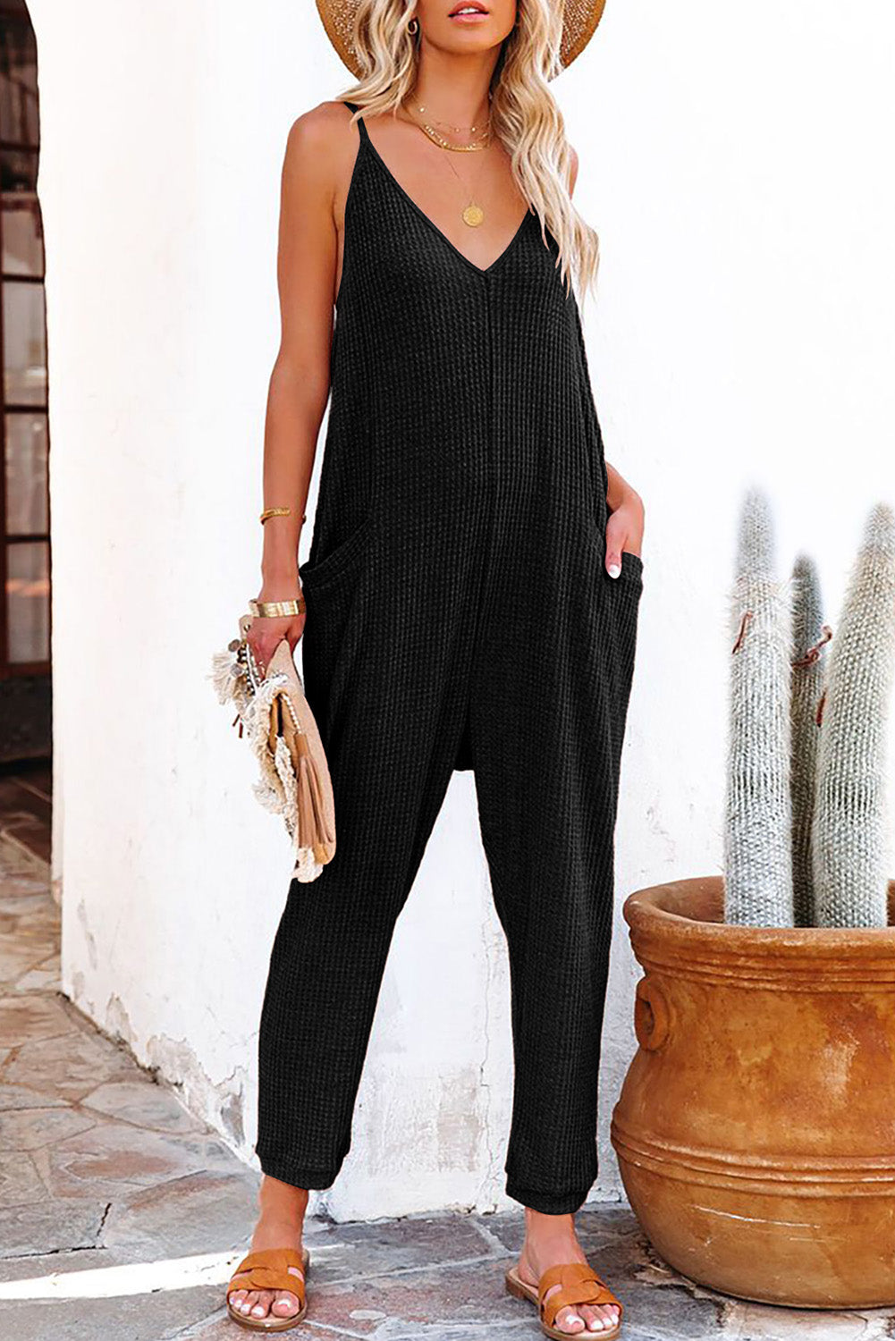 Gray Casual Textured Sleeveless V-Neck Pocketed Jumpsuit