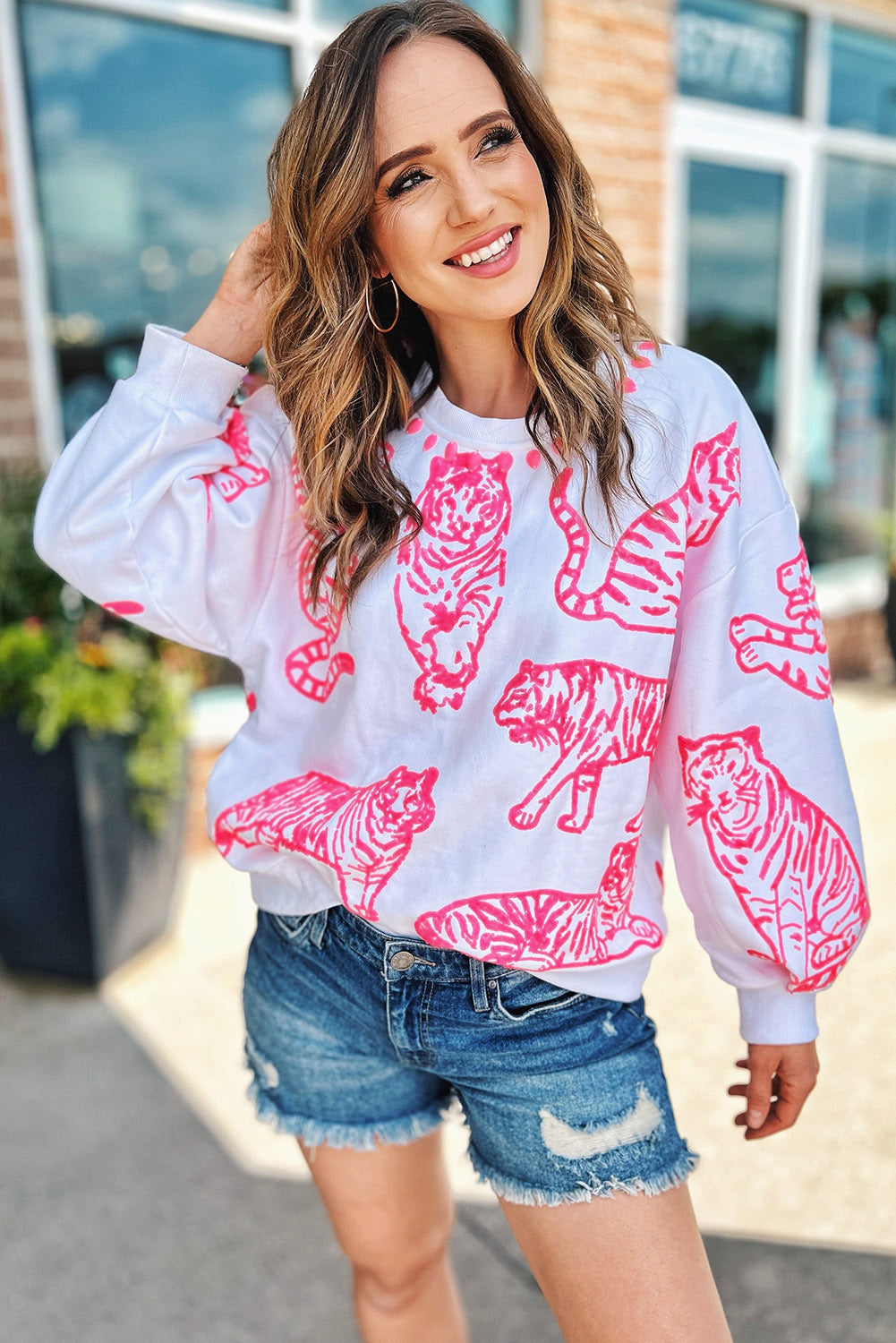 White Round Neck Pink Tigers Pullover Sweatshirt