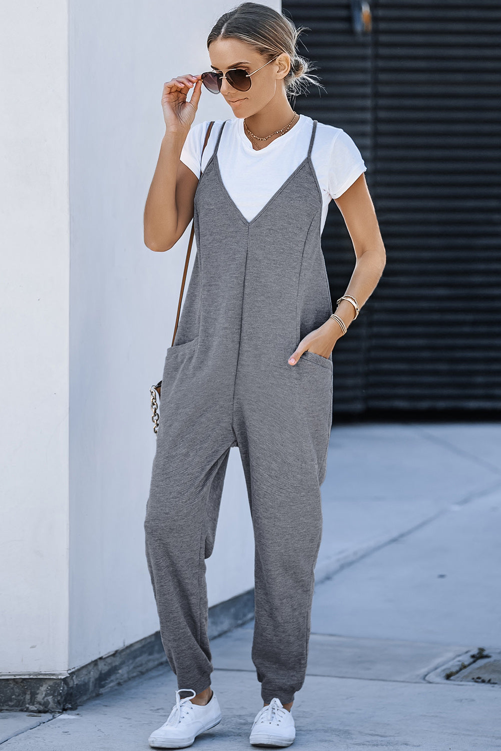 Gray Casual Textured Sleeveless V-Neck Pocketed Jumpsuit